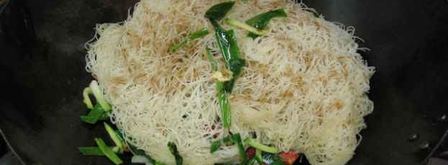 лапша рисовая с овощами и креветками. Шаг 36