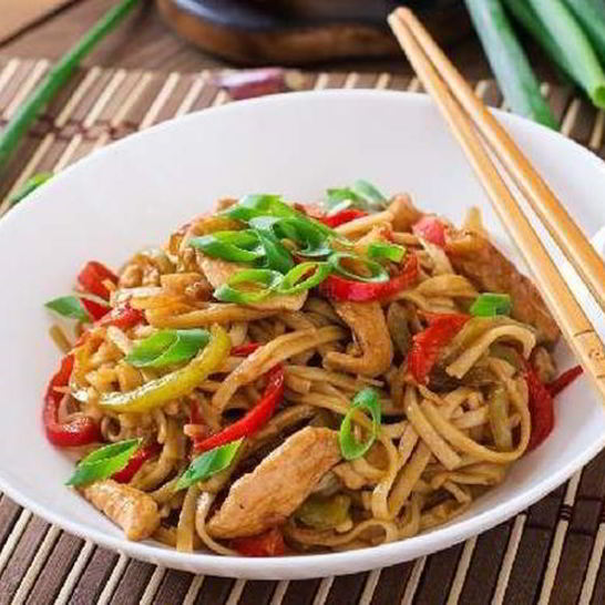 Рецепт лапши с курицей в азиатском соусе