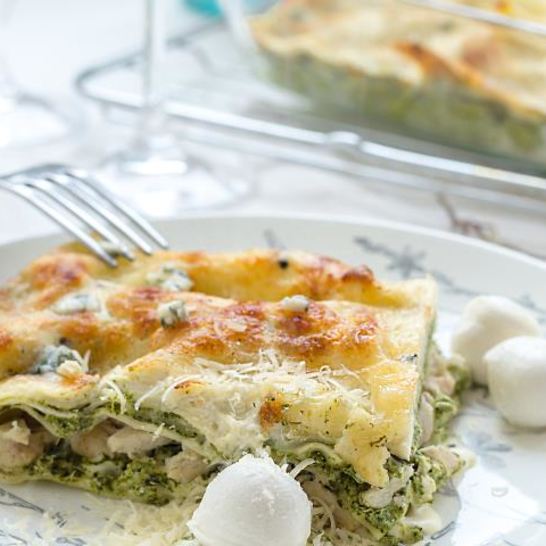 Рецепт лазаний со шпинатом и филе индейки с рикоттой