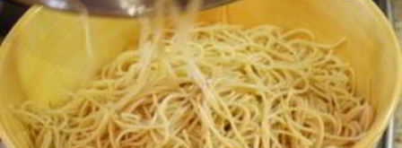 макароны под сливочным соусом. Шаг 4