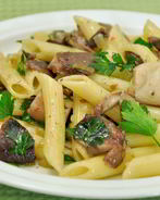 Макароны с грибами