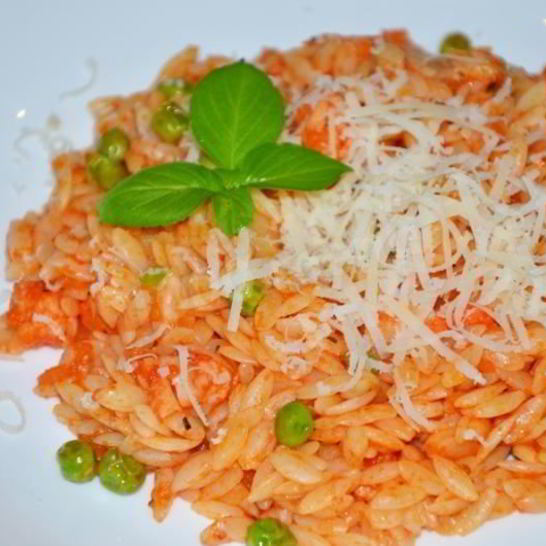 Рецепт пасты орзо с креветками и зеленым горошком