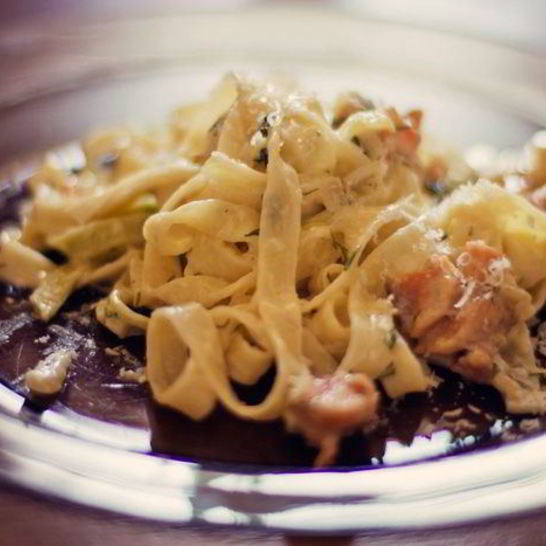 Рецепт пасты с форелью в сливочнома соусе