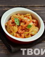 Паста с креветками и томатным соусом