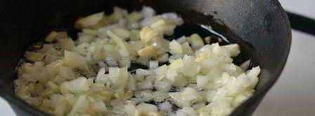 паста с креветками и томатным соусом. Шаг 2