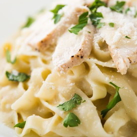 Рецепт пасты с курицей и шампиньонами