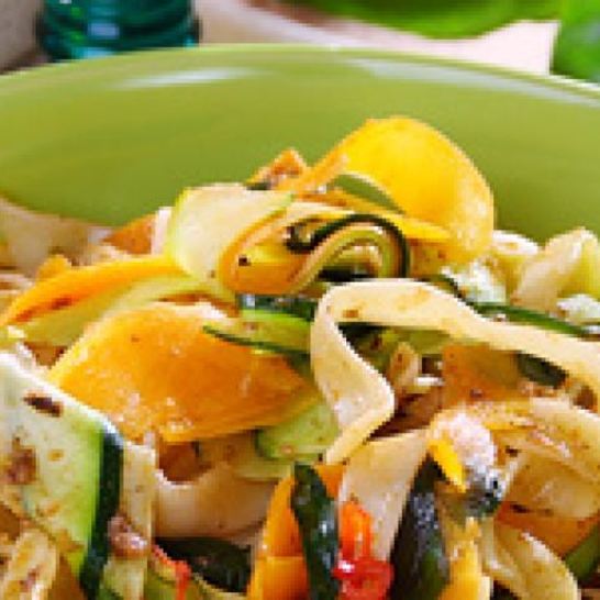 Рецепт пасты с овощами и шпинатом