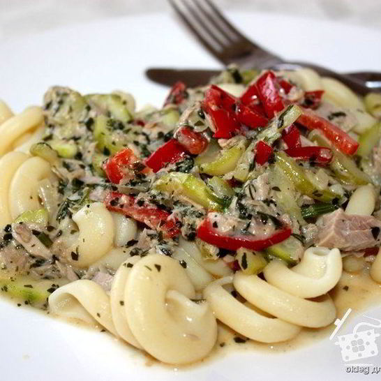 Рецепт пасты с тунцом и овощами