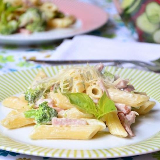 Рецепт пасты в сливочном соусе с брокколи