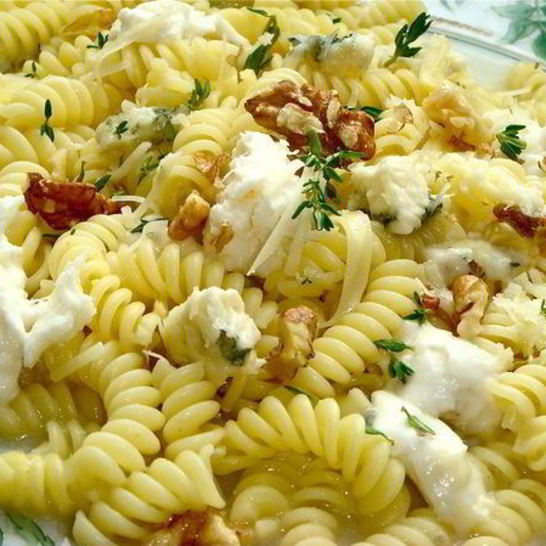 Рецепт роскошной пасты четыре сыра