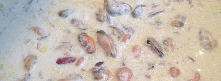 спагетти с морепродуктами в чесночно-сливочном соусе. Шаг 3