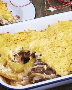 Мясо по-французски с картофелем