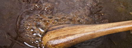 баранья нога с чесноком и травами. Шаг 7