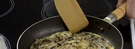 фаршированная грудинка с омлетом. Шаг 2