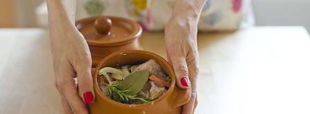 филе индейки в горшочках с овощами и лисичками. Шаг 7