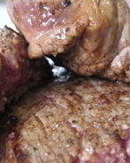 Говядина с кровью