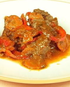 Говядина тушеная