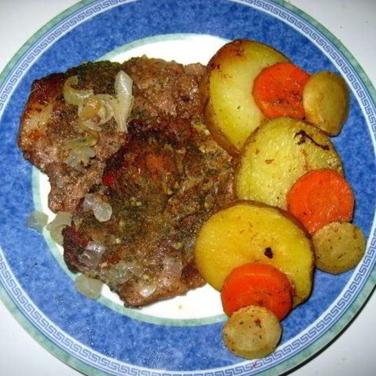 Рецепт говядины в рукаве с овощами