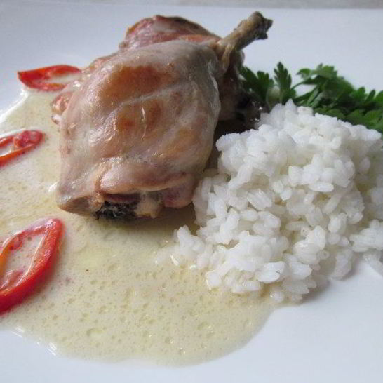 Рецепт куриных ножек с имбирем и чили в кокосовом молоке