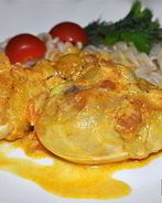 Куриные ножки в соусе карри