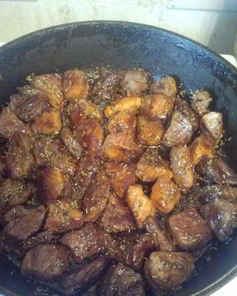 Мясо, тушенное в соевом соусе