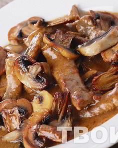 Нежная говядина с курицей и грибами