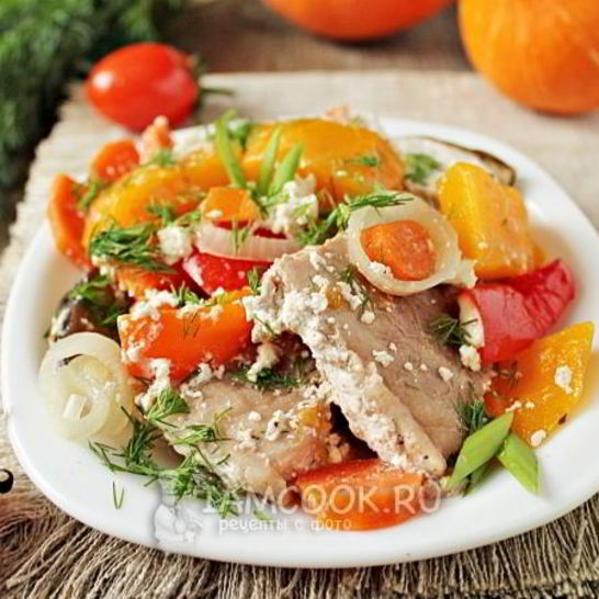 Рецепт свинины, запеченной с овощами в духовке