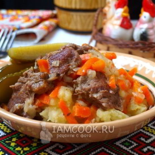 Рецепт тушеной баранины с луком и морковью