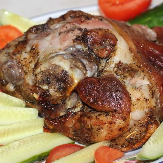 Рецепт запеченной свиной рульки