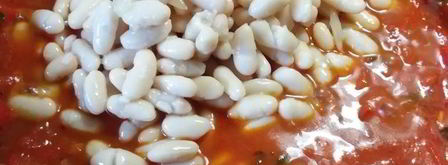 фасоль, запеченная в томатном соусе. Шаг 3