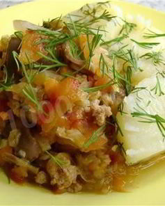 Капуста с фаршем и белыми грибами