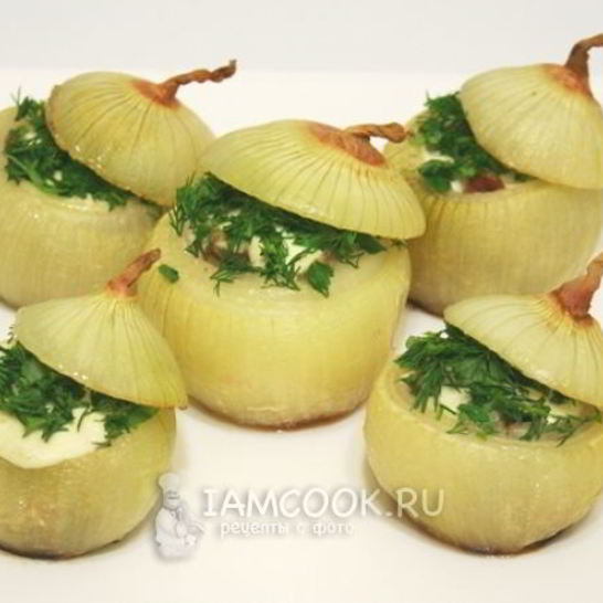 Рецепт лука запеченного, фаршированного грибами и ветчиной
