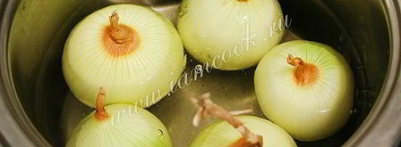 лук запеченный, фаршированный грибами и ветчиной. Шаг 4