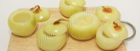 лук запеченный, фаршированный грибами и ветчиной. Шаг 5