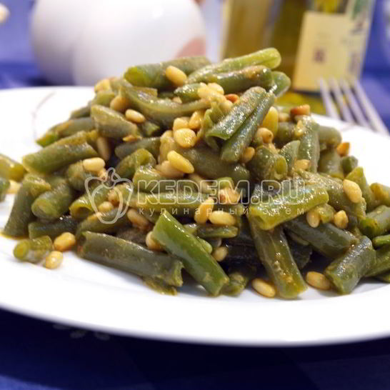 Рецепт стручковой фасоли с кедровыми орешками