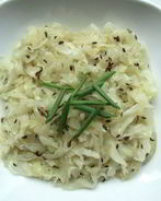 Тушеная капуста с тмином