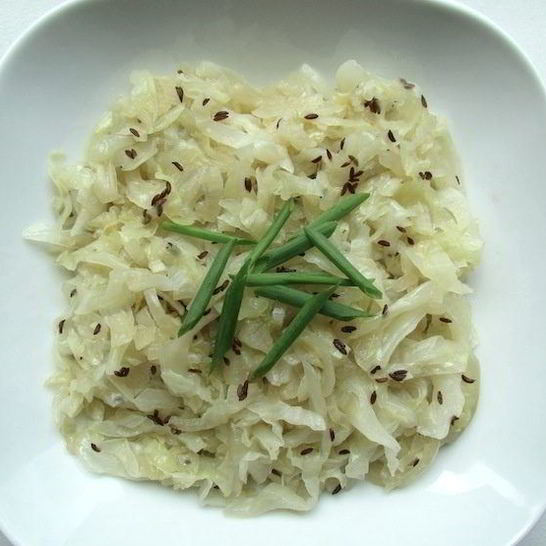 Рецепт тушеной капусты с тмином