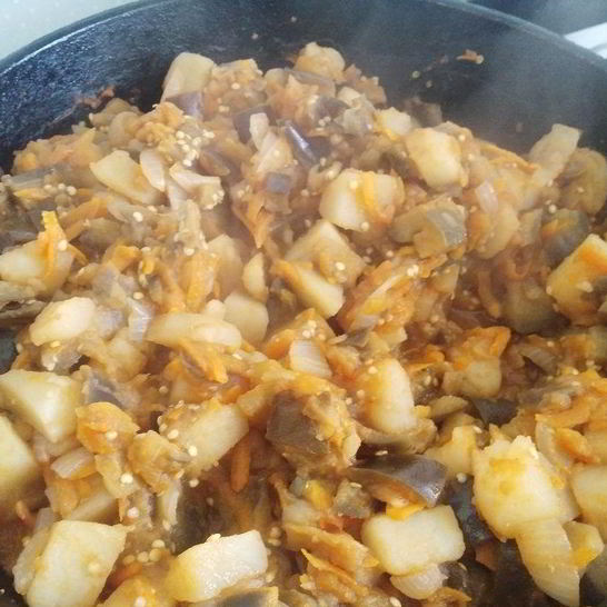 Рецепт тушеной картошки с овощами