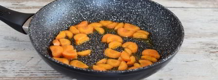 тушеные кабачки с морковью и помидорами. Шаг 4