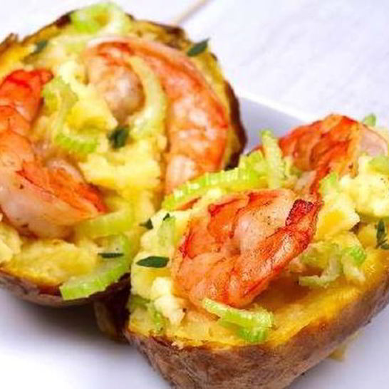 Рецепт запеченного картофеля с начинкой из креветок