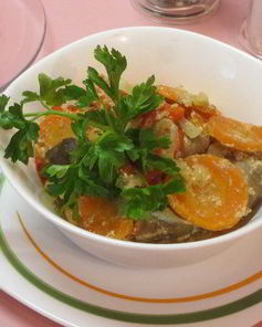 Куриная печень с овощами в духовке