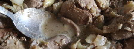 куриная печень с яблоками и луком. Шаг 7