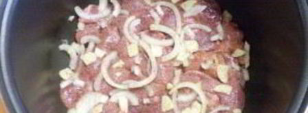 куриная печень в сметане в мультиварке. Шаг 2