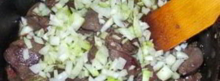 печень индейки в сметане. Шаг 4