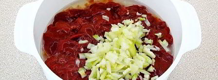 печень куриная в яблочном соусе в микроволновке. Шаг 10