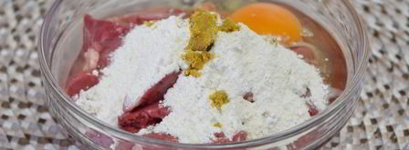 печень куриная, жареная с луком в сметане. Шаг 5