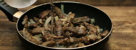 печень с луком. Шаг 6