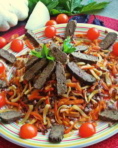 Печенка с овощами и гречкой