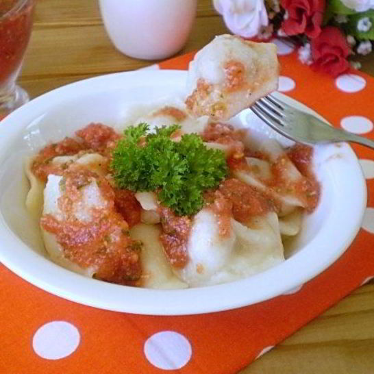 Рецепт пельменей под соусом