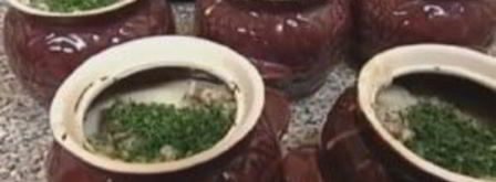 пельмени в горшочках с печенью. Шаг 12